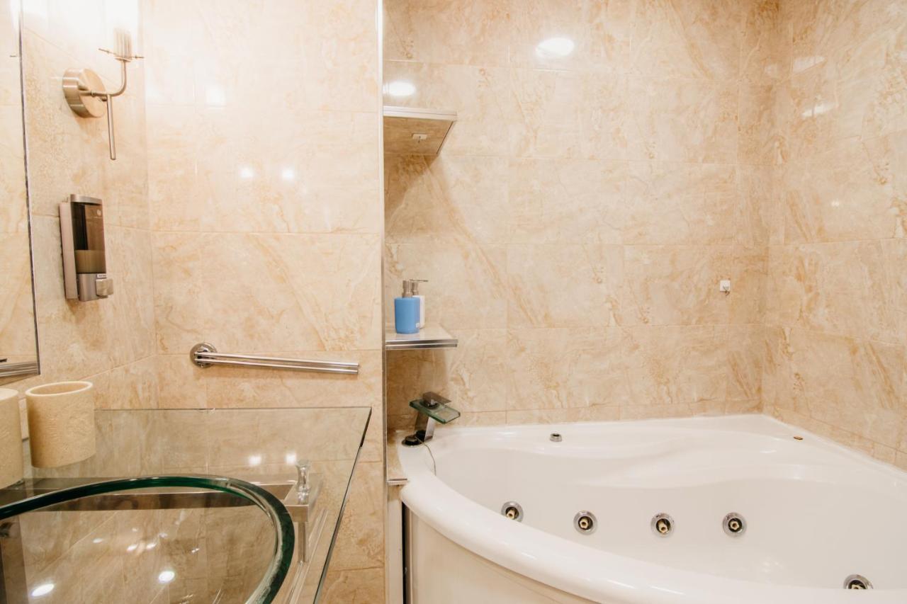 Tuguest Maria Luisa Apartment グラナダ エクステリア 写真